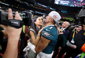 <a class="ga-template=category ga-block-template=iOne-Flex-Posts-sidebyside ga-element-type=article-title" href="https://bossip.com/2776225/jalen-hurts-celebrate-super-bowl-win-with-fiancee-bry-burrows/">
					Super Bowl Sweethearts: Jalen Hurts Celebrates Super Bowl 2025 Win With Fiancée Bry Burrows At Disney World				</a>