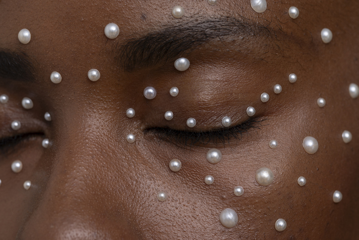 The Pearl Earring Theory Explained: Is It True? The Pearl Earring Theory Explained: Is It True?