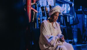 ‘Hell’s Kitchen’ Star Kecia Lewis Talks 40 Years On Broadway