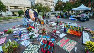 Justice Dept. Seeks One-Day Sentence For Ex-Cop Convicted In Raid That Killed Breonna Taylor – Essence