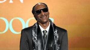 Snoop Dogg Purchases Stake In Welsh Soccer Team – HipHopDX