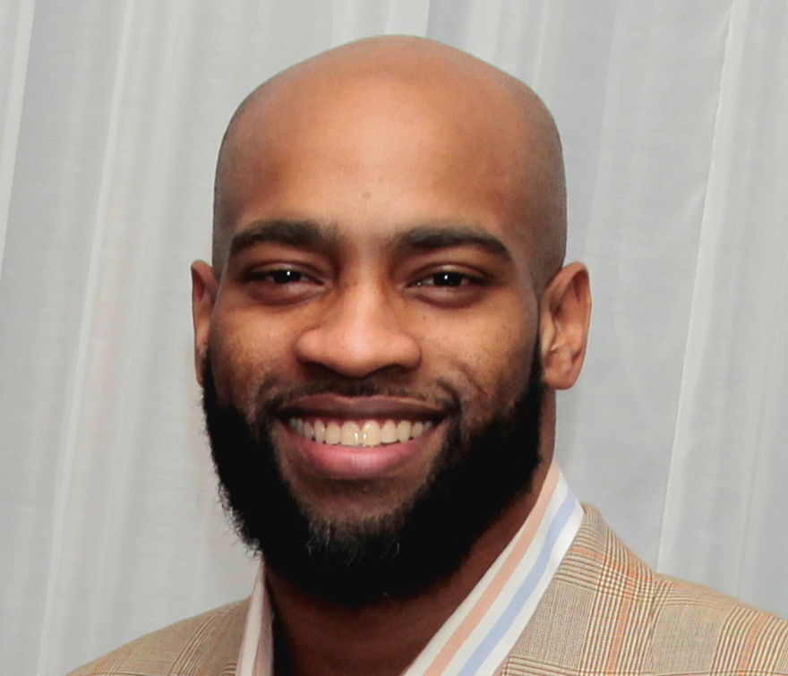Vince Carter Is Learning In Role As Part-Time Buffalo Bills Owner