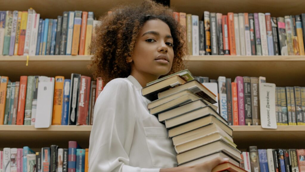 Black-Owned Bookstores In Chicago, IL Black-Owned Bookstores In Chicago, IL