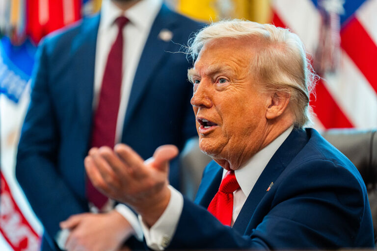 Trump Eyes Florida And Indiana In Redistricting Push 