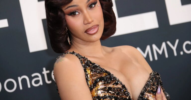 Fans Drag Cardi B Into Nicki Minaj & JAY-Z Beef Over New Single