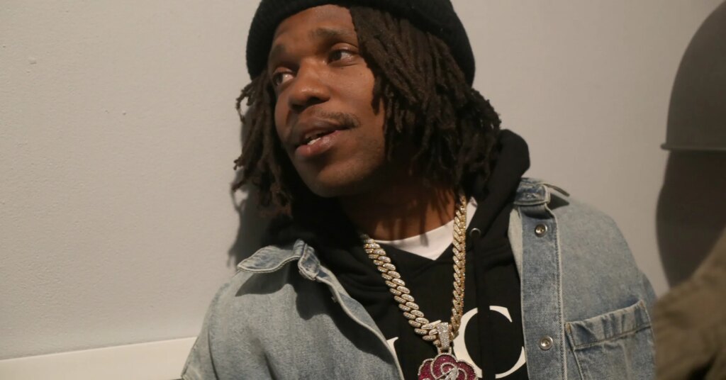 Curren$y Shrugs Off Freddie Gibbs Diss On New Album’s Opener Curren$y Shrugs Off Freddie Gibbs Diss On New Album’s Opener