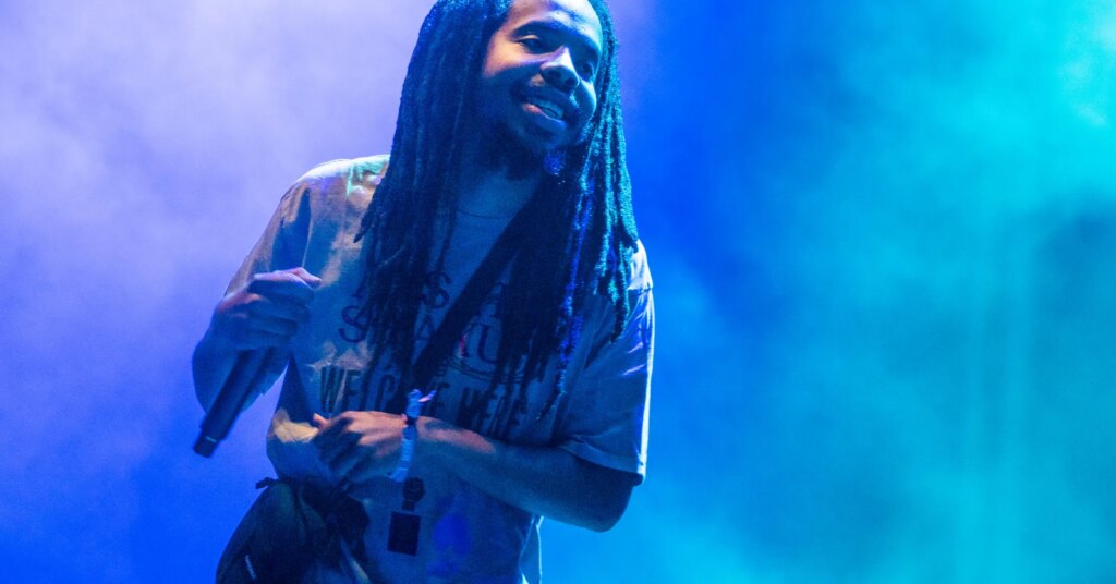 Earl Sweatshirt Reveals Release Date For “Live Laugh Love” Earl Sweatshirt Reveals Release Date For “Live Laugh Love”