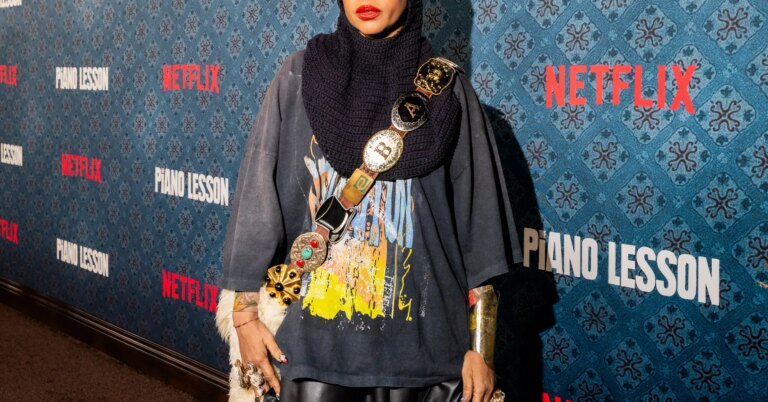 Erykah Badu & The Alchemist Announce “Abi & Alan” Release Date