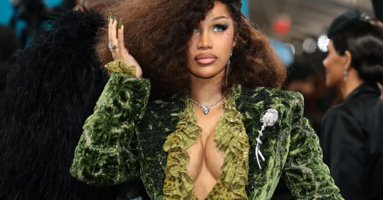 Fans Theorize Cardi B Is Pregnant After Her Courthouse Departure