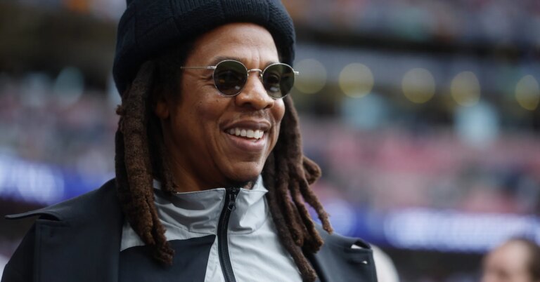 Jay-Z Fan Catches A Brief Video Of Him Enjoying A Quiet Outing On His Bike