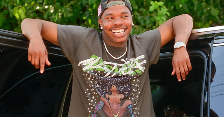 Lil Baby Throws 1st Back-To-School Event By The Jones Project