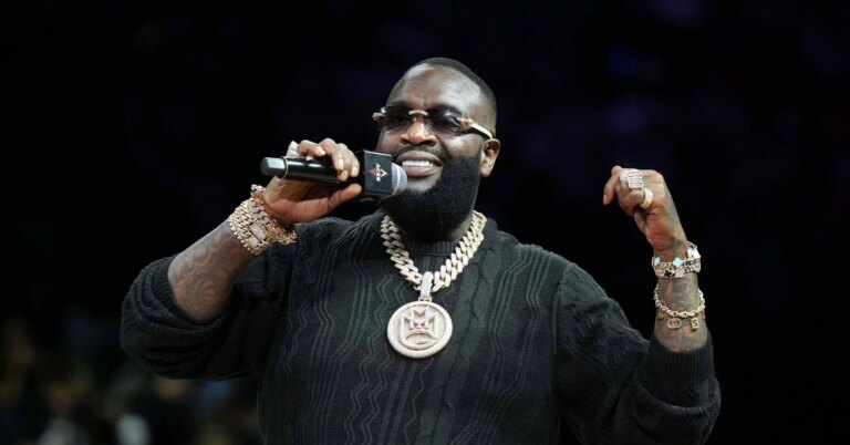Rick Ross Has A Blast With His New Girlfriend During Trip To Target