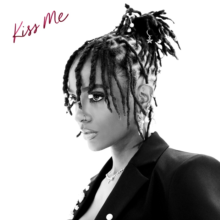 Tiara Thomas Returns With New Single “Kiss Me”