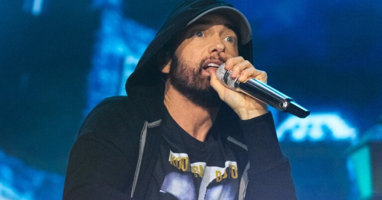 Eminem Effortlessly Nails Impossible Rhyme Challenge