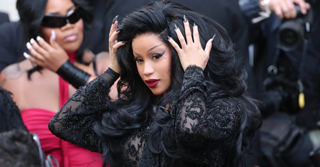 Cardi B Arrives At Court For Final Arguments In Assault Trial Cardi B Arrives At Court For Final Arguments In Assault Trial