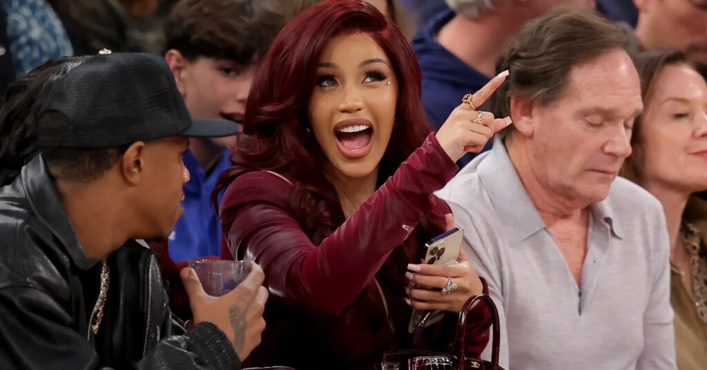 Cardi B Claims Her Label “Underestimated” Her Massive NYC Pop-Up Cardi B Claims Her Label “Underestimated” Her Massive NYC Pop-Up