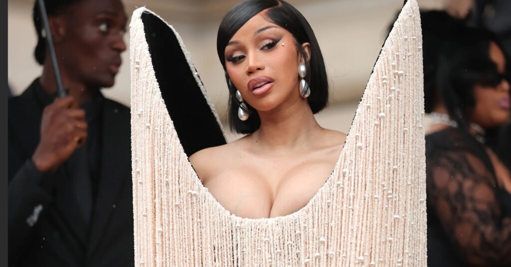 Cardi B Says Only She Provides For Her & Offset’s Kids