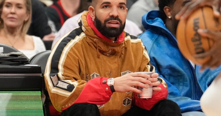 Drake Suggests “Dog House” With Yeat & Julia Wolf Is Dropping Tonight