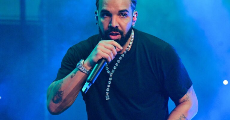 Drake, Yeat & Julia Wolf Lead Our New “Fire Emoji” Playlist Update