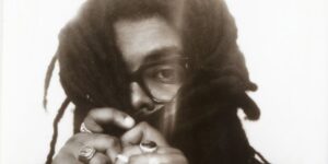 Elmiene Announces ‘Heat the Streets’ Mixtape, Shares ‘Useless’