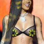 GloRilla Is The Third Femcee To Reach This Billboard Milestone
