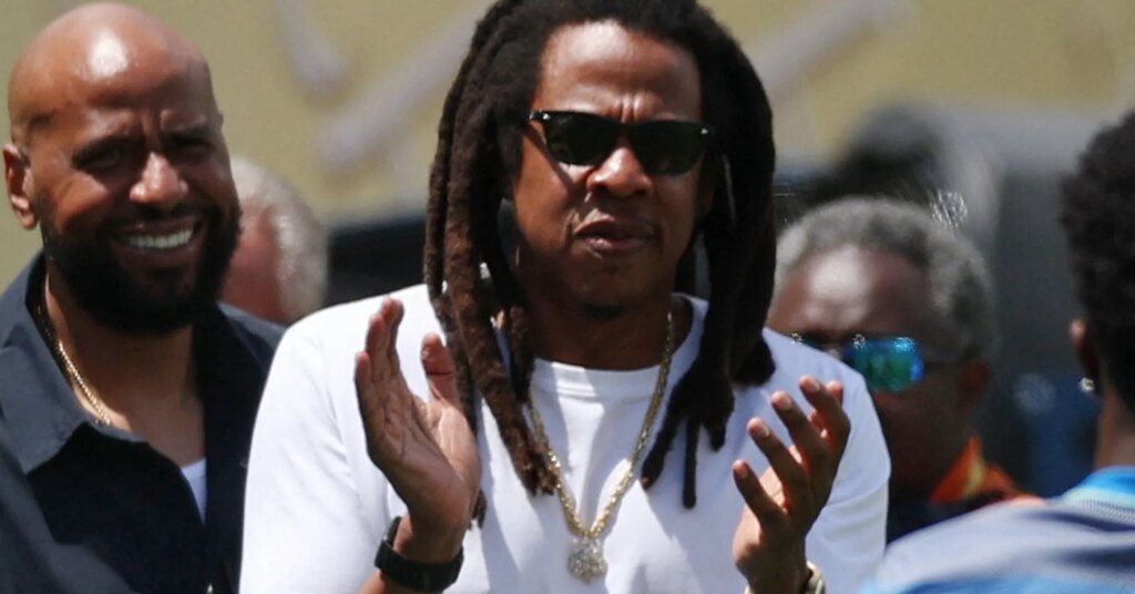Jay-Z’s NYC Casino Bid Shot Down By Advisory Committee Jay-Z’s NYC Casino Bid Shot Down By Advisory Committee