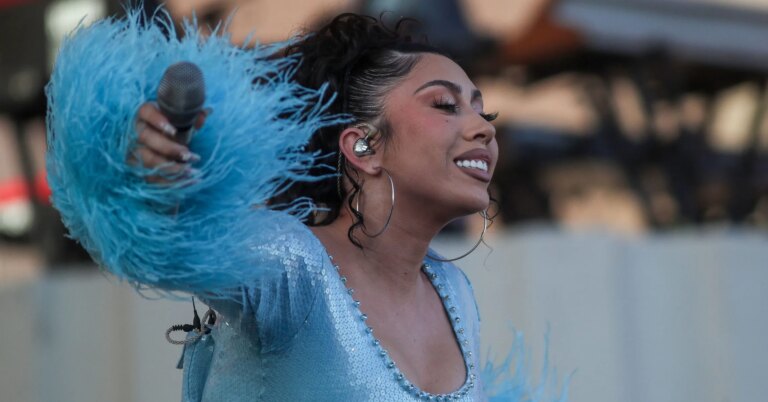 Kali Uchis & Ravyn Lenae Brighten Our New “R&B Season” Playlist Update