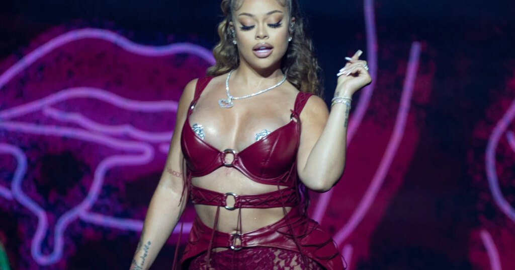 Latto Picks Drake, PARTYNEXTDOOR & Mariah The Scientist As Best 2025 LPs