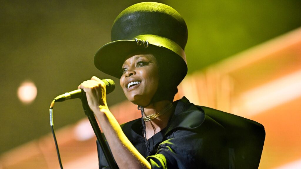 The Alchemist Denies Erykah Badu Collab Was Supposed To Drop Last Week The Alchemist Denies Erykah Badu Collab Was Supposed To Drop Last Week