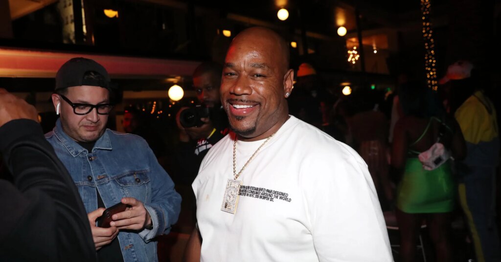 Wack 100 Says Young Thug Is “More Dangerous” Than 6ix9ine Wack 100 Says Young Thug Is “More Dangerous” Than 6ix9ine