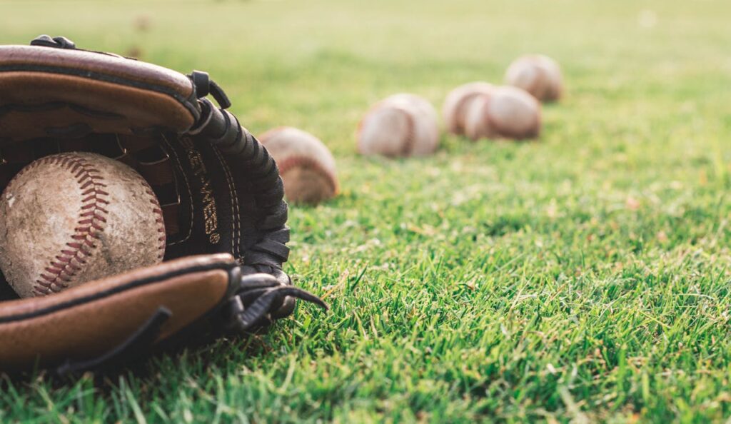 Women’s Professional Baseball League To Debut In 2026