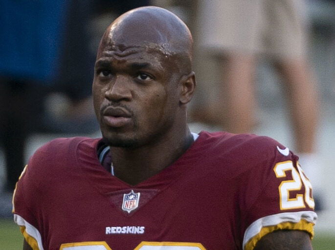 Adrian Peterson Arrested, Charged With DWI, Weapon Possession