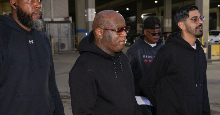 Birdman Shouts Out NBA YoungBoy At Cash Money & No Limit “Verzuz” Birdman Shouts Out NBA YoungBoy At Cash Money & No Limit “Verzuz”
