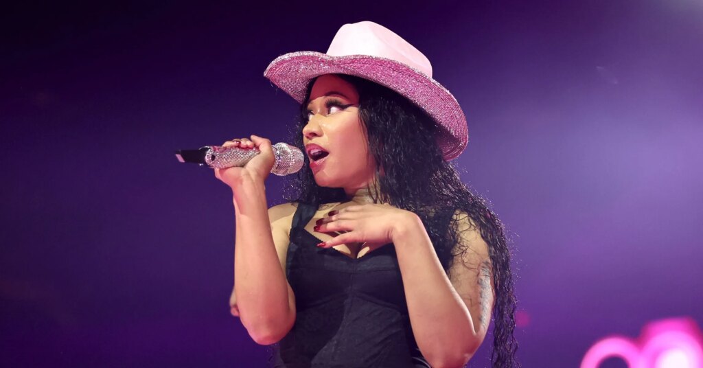 Charleston White Backs Nicki Minaj In Cardi B Beef
