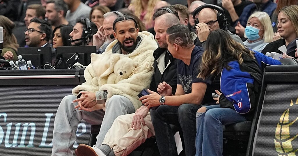 DJ Akademiks Teases Drake Interview With “Legendary” Media Figure DJ Akademiks Teases Drake Interview With “Legendary” Media Figure