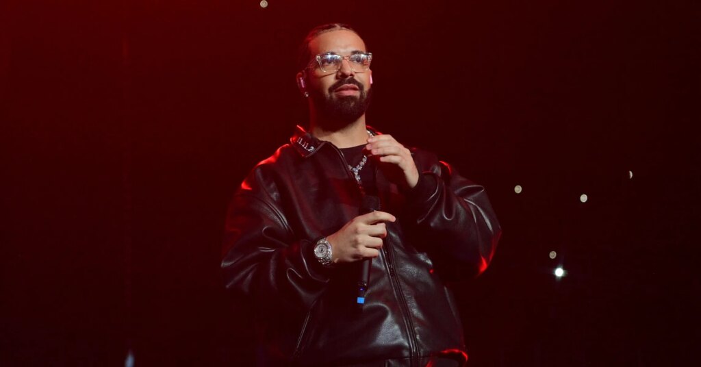 Drake’s Speech Earns A Standing Ovation At Vybz Kartel’s First Ever Show In Canada