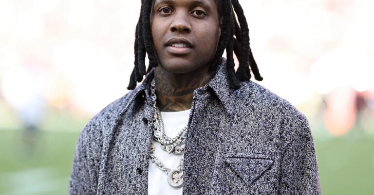 Lil Durk Accused Of Ordering Hits On O’Block Allies