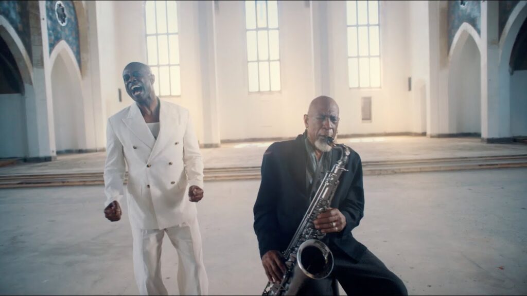 Saxophonist Dave McMurray Taps Kem For New Single “We Got By” Saxophonist Dave McMurray Taps Kem For New Single “We Got By”
