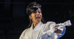 Tia Kemp Delivers Hilarious Take On Cardi B & Nicki Minaj Beef Tia Kemp Delivers Hilarious Take On Cardi B & Nicki Minaj Beef