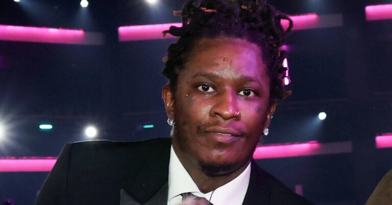 Young Thug Laments How His “Real Brothers” Hurt Him In Cryptic Message Young Thug Laments How His “Real Brothers” Hurt Him In Cryptic Message