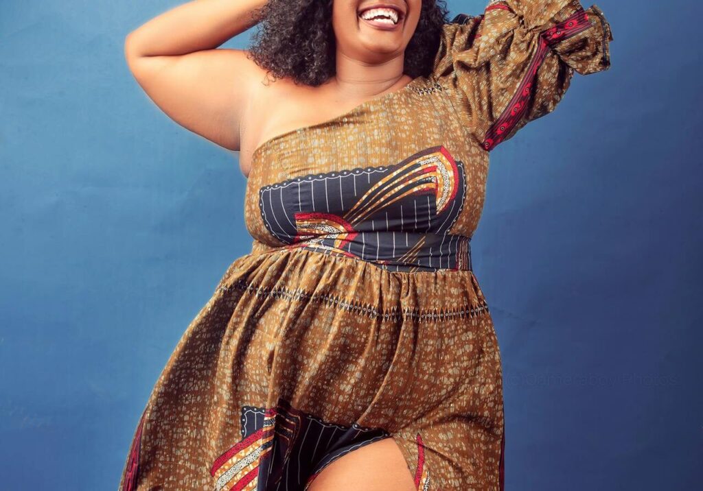 ‘Plus-Sized’ NFL WAG Uses Growing Platform For Body-Positivity ‘Plus-Sized’ NFL WAG Uses Growing Platform For Body-Positivity