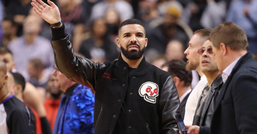 6ix9ine Argues That Drake’s Background Exempts Him From Snitch Allegations