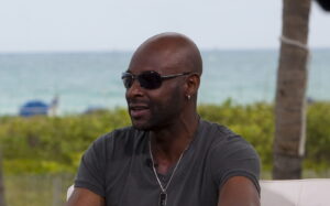 NFL Legend Jerry Rice Pays 7K To Clear College Lunch Debt