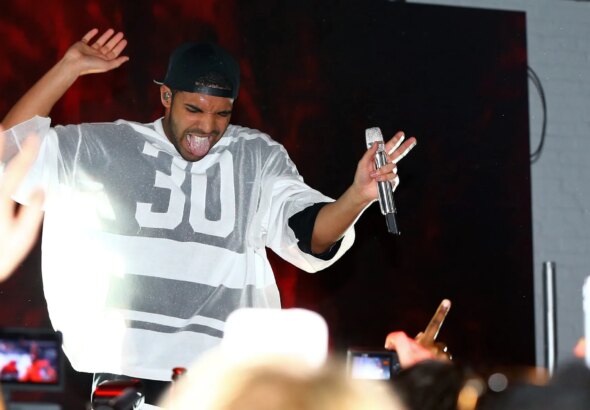 Drake Sports activities Makeover Whereas Going Down One other Cryptic IG Caption