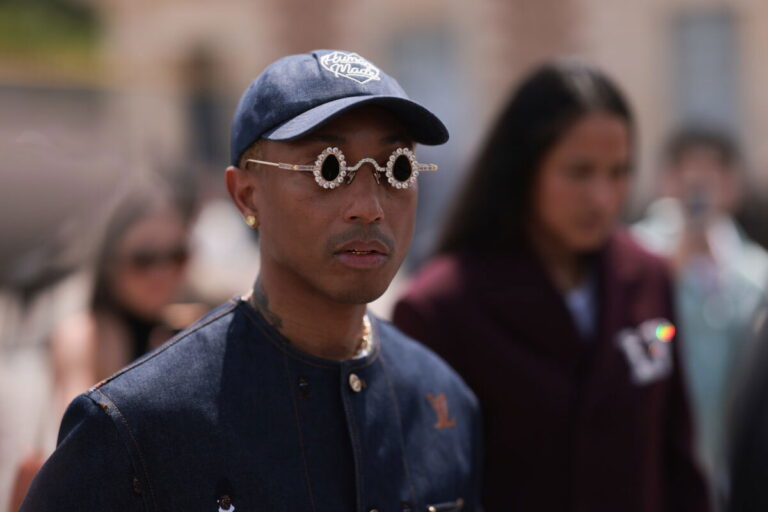 Pharrell Williams/Adidas Wins 2025 FNAA ‘Shoe Of The Yr’