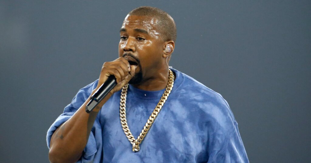 Kanye West Is Supposedly Saying Sorry To Jewish Companions