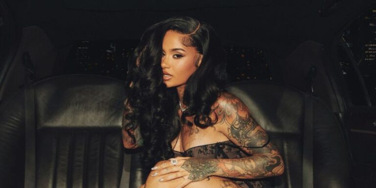 Kehlani’s ‘Folded’ Earns Her First Top 10 Hit on Billboard Hot 100