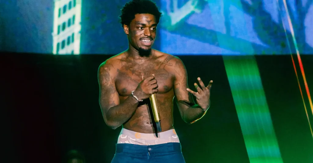 Kodak Black Shouts Out Drake On New Album After Recent Song Leak Kodak Black Shouts Out Drake On New Album After Recent Song Leak