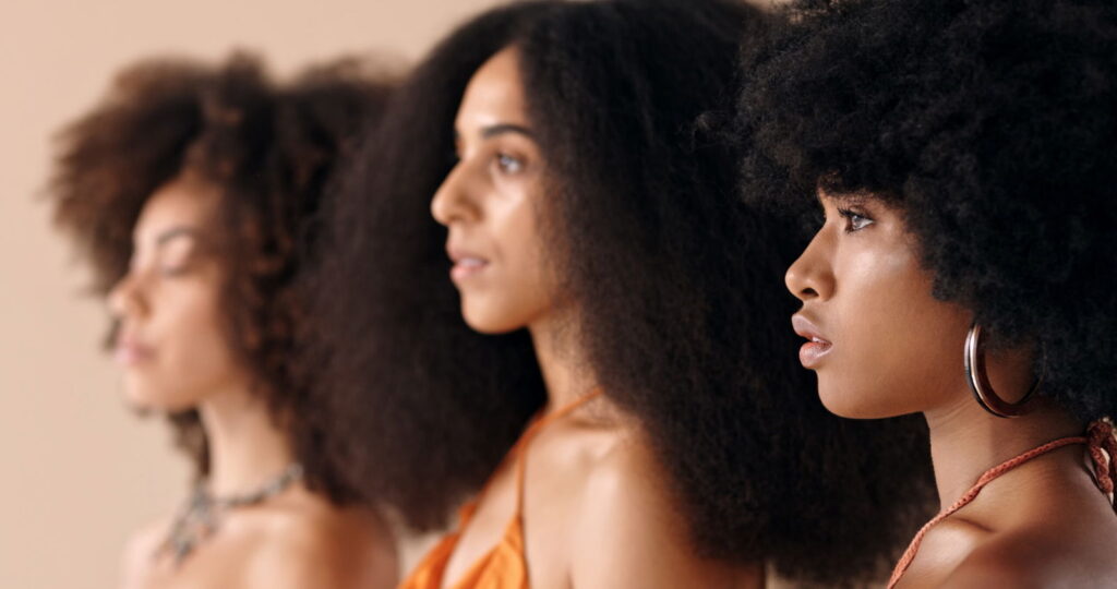 New York Girl’s 6-Foot Afro Units Guinness World Report