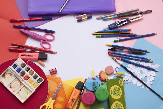 Black Hollywood Gets Colorful For Crayola Creativity Week
